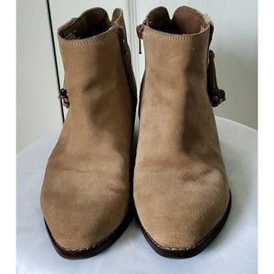 White Mountain Taupe 7.5M Booties Suede Ankle Side Zip Beaded Tassels Shoes EUC